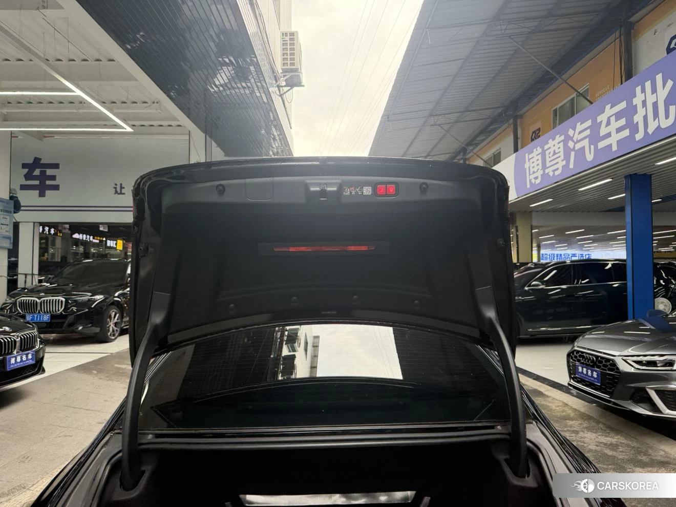 Mercedes-Benz E-class id 4426607 из Китая 19