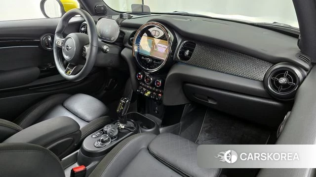 Mini Cooper Electric id 3883445 из Кореи 17