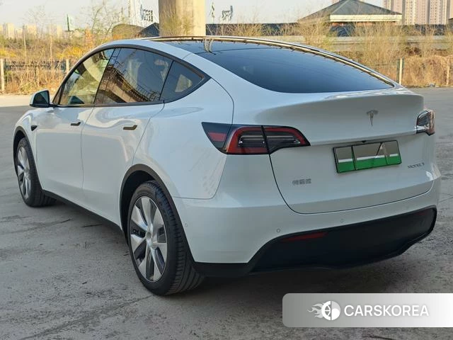 Tesla Model Y id 4182651 из Китая 8