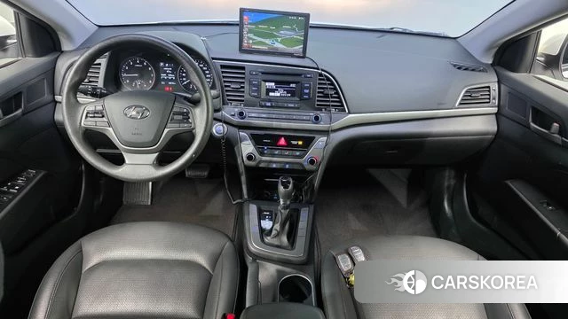 Hyundai Avante AD id 4502852 из Кореи 28