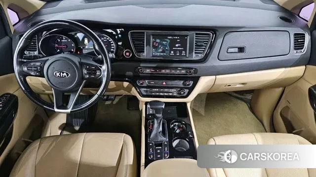 Kia The New Carnival id 3588209 из Кореи 17