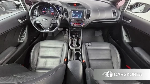 Kia The New K3 id 3259623 из Кореи 17