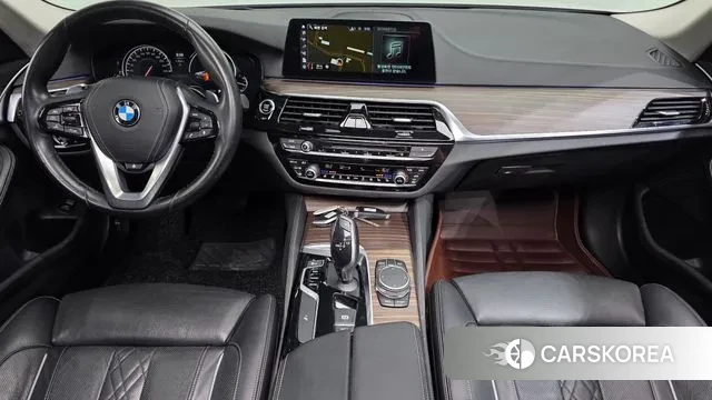 BMW 5 Series (G30) id 3024579 из Кореи 17