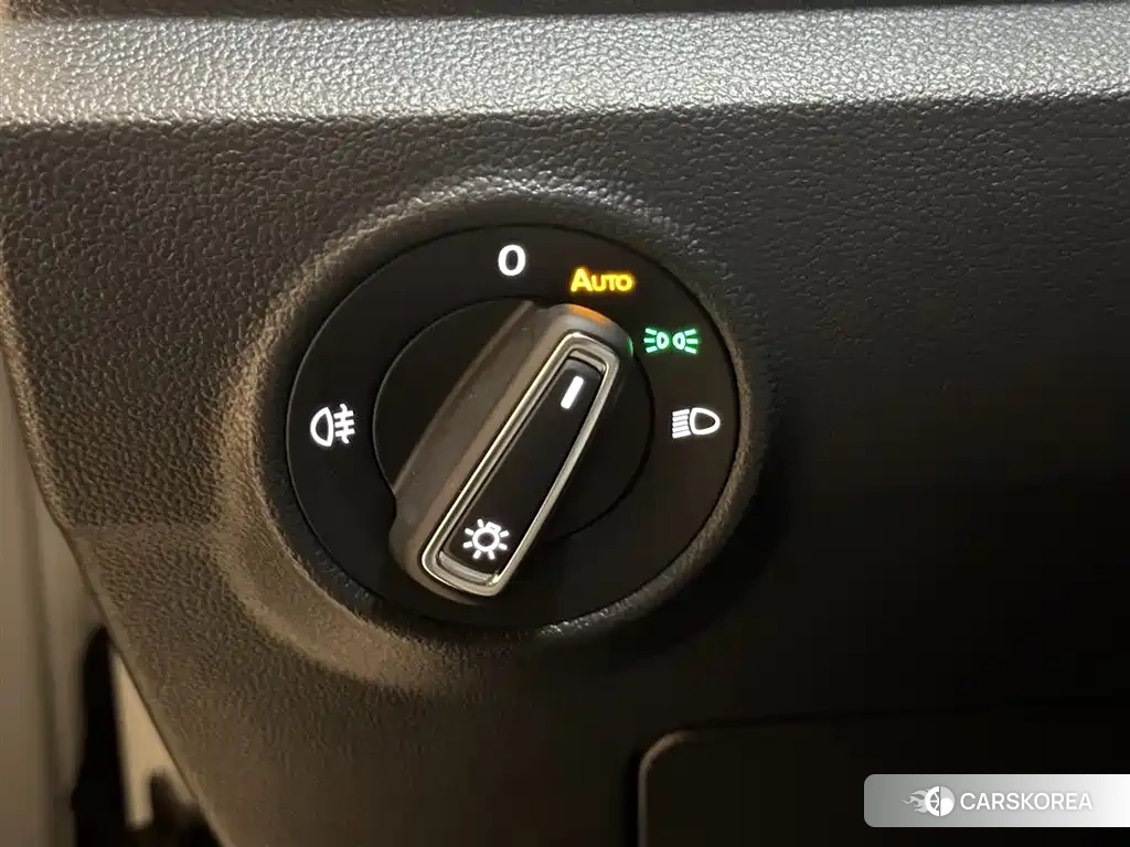 Volkswagen T-ROC exploring Songs id 4553922 из Китая 32