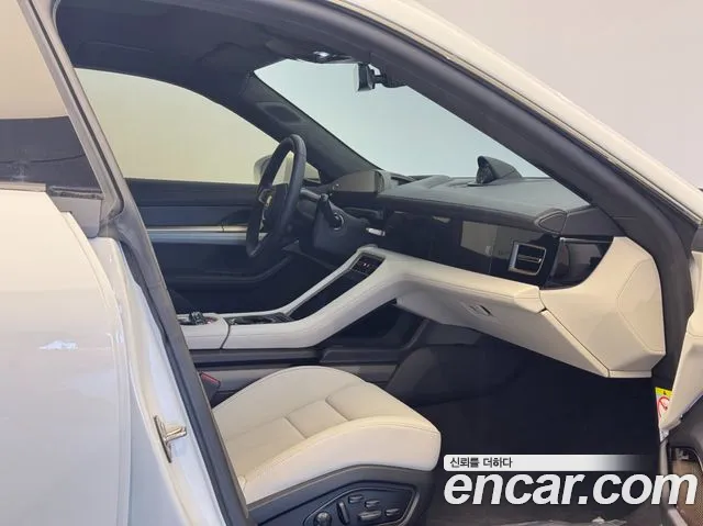 Porsche Taycan id 2787969 из Кореи 16