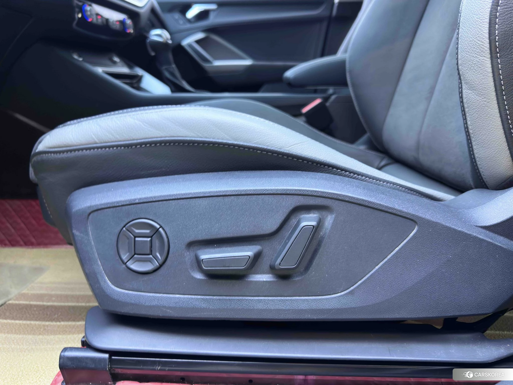 Audi Q3 id 4512598 из Китая 20