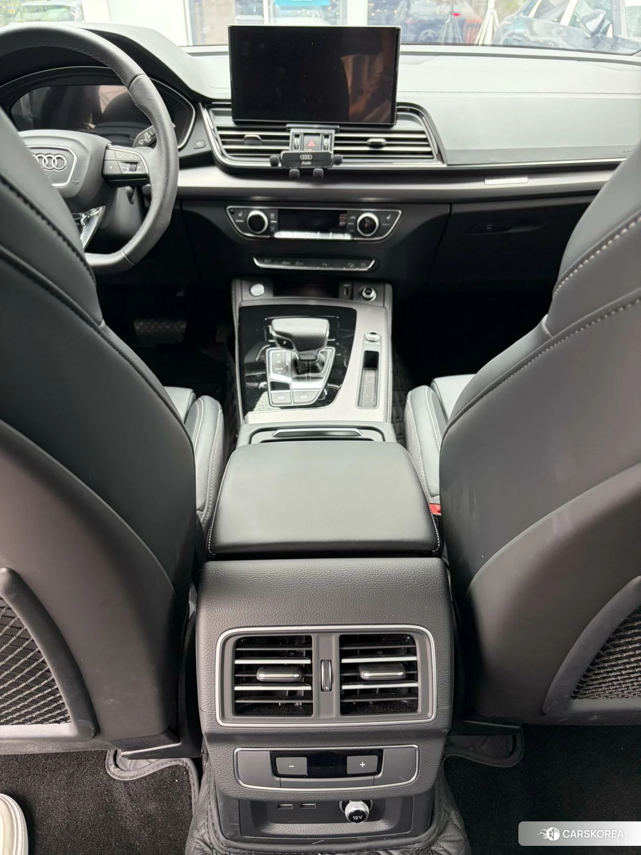 Audi Q5L id 4512723 из Китая 7