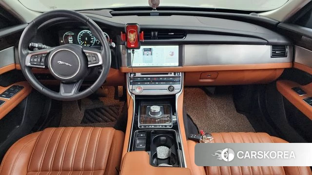 Jaguar XF (X260) id 3911945 из Кореи 17