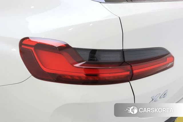 BMW X4 id 4257243 из Китая 17