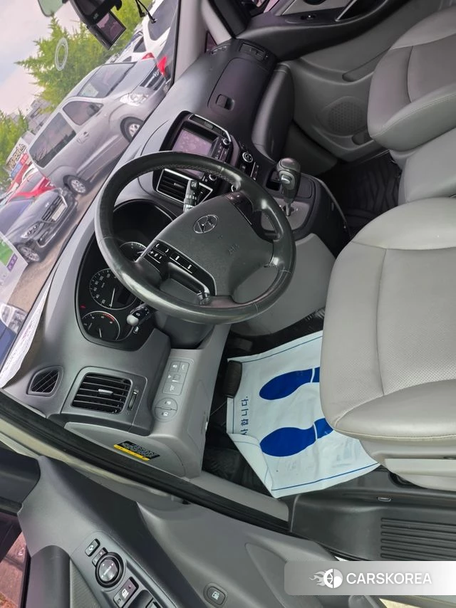 Hyundai The New Grand Starex id 4615421 из Кореи 8