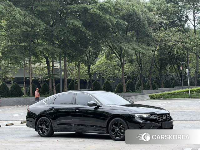 Honda Accord id 4300279 из Китая 8