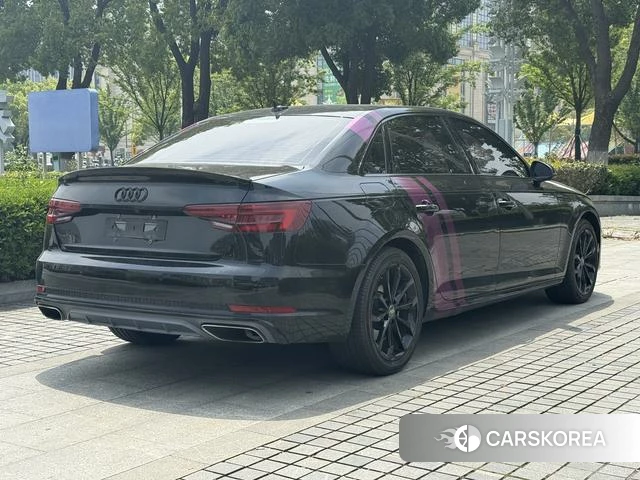 Audi A4L id 4238358 из Китая 7