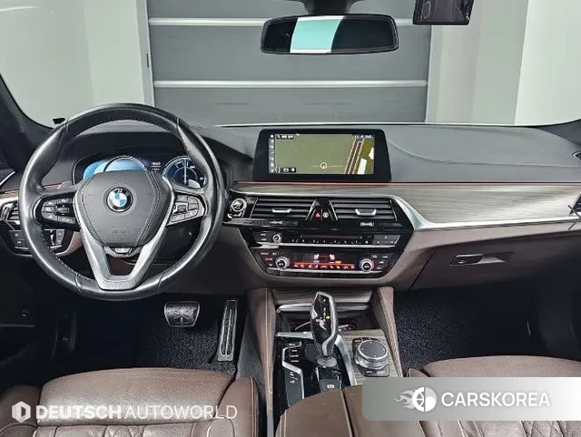 BMW 5 Series (G30) id 3602385 из Кореи 17