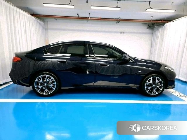 BMW 2 series id 4266041 из Китая 17