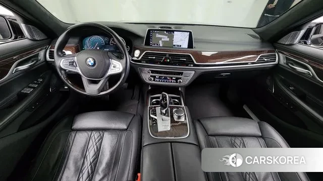 BMW 7 Series (G11) id 3578650 из Кореи 17