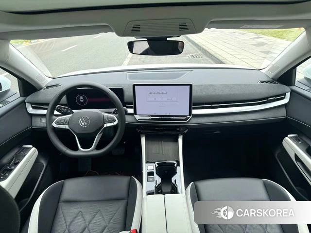 Volkswagen Sagitar id 4314201 из Китая 10