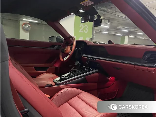 Porsche 911(992) id 2930840 из Кореи 13