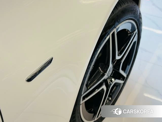 Mercedes-Benz Class C id 4313513 из Китая 17