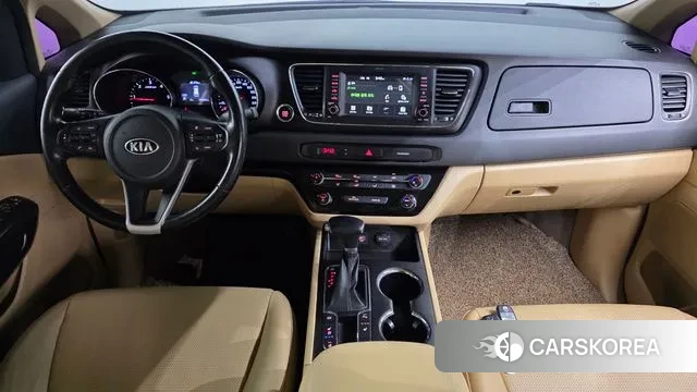 Kia The New Carnival id 3444967 из Кореи 17