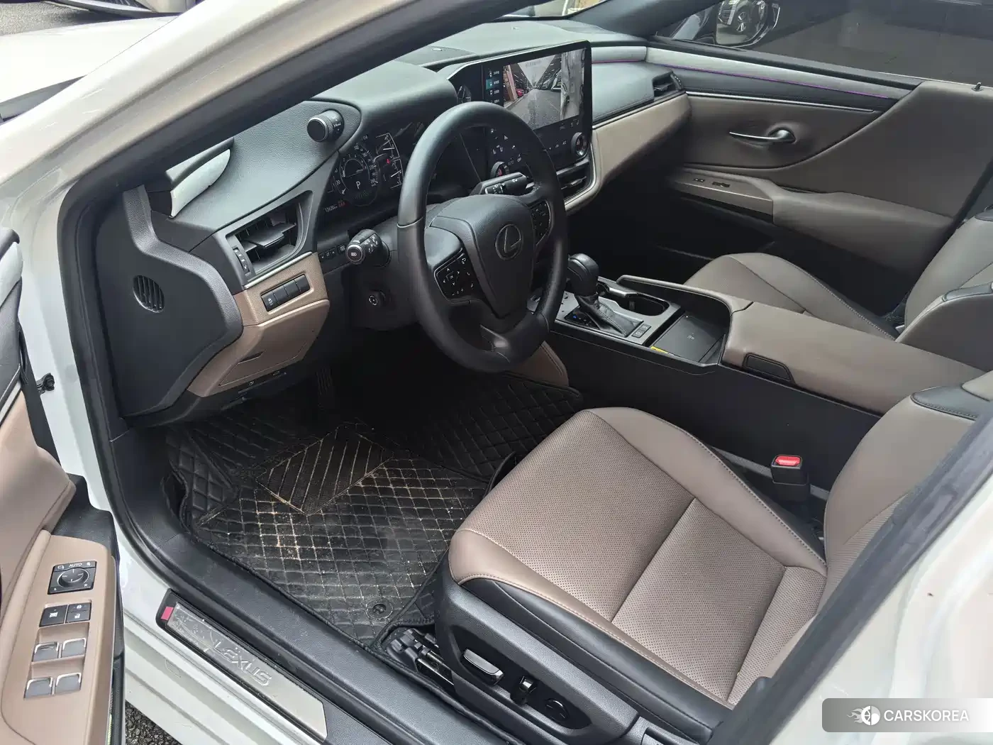 Lexus ES id 4606909 из Китая 7