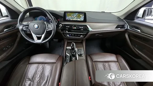 BMW 5 Series (G30) id 2971485 из Кореи 17