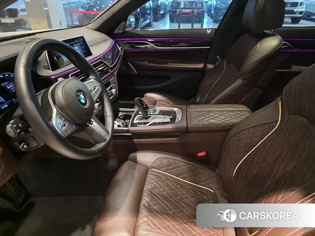 BMW 7 Series (G11) id 2895115 из Кореи 17