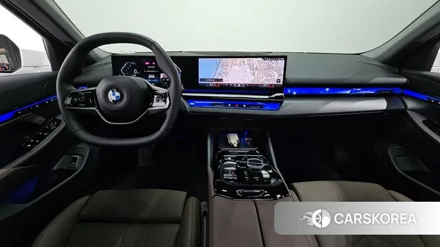 BMW 5 Series (G60) id 3599382 из Кореи 17