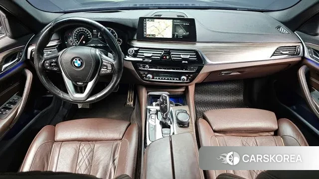 BMW 5 Series (G30) id 3336731 из Кореи 17