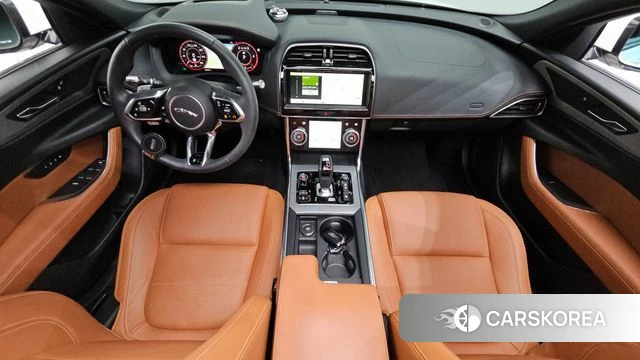 Jaguar XE id 3860586 из Кореи 17