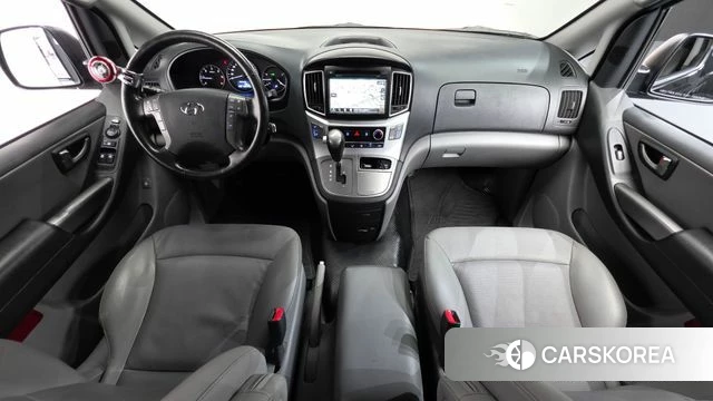 Hyundai The New Grand Starex id 4536411 из Кореи 17