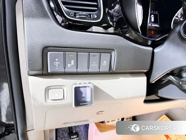 Kia All New Carnival id 3520510 из Кореи 17