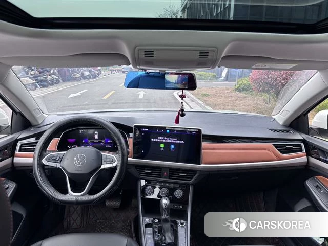 Volkswagen Bora id 4241439 из Китая 7