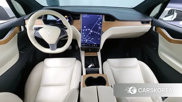 Tesla Model X id 3540671 из Кореи 17