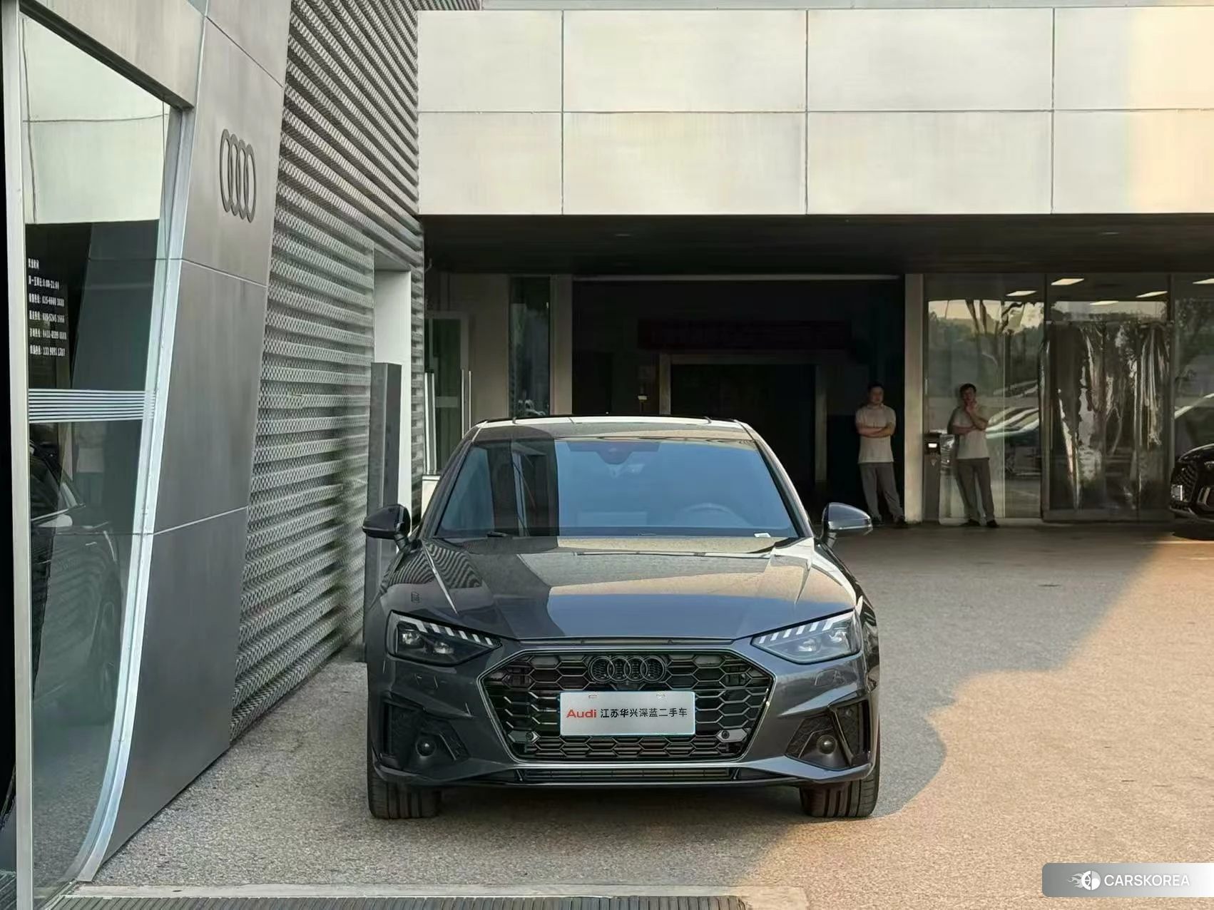 Audi A4L id 4440814 из Китая 7