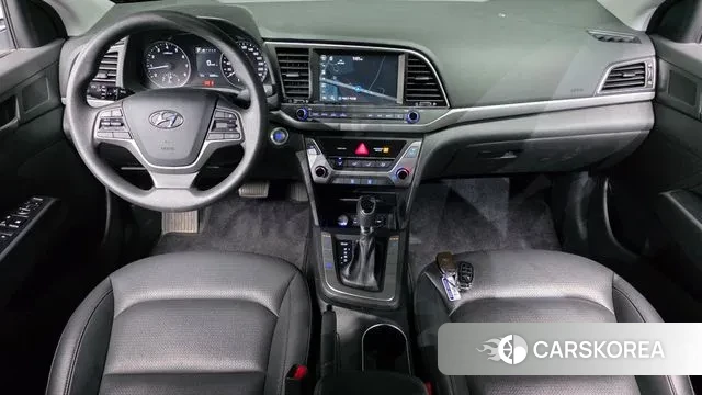 Hyundai Avante AD id 3396925 из Кореи 17