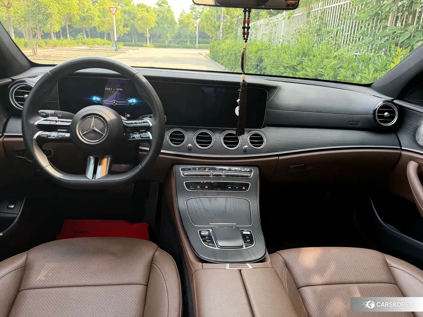 Mercedes-Benz E-Class id 4599778 из Китая 16