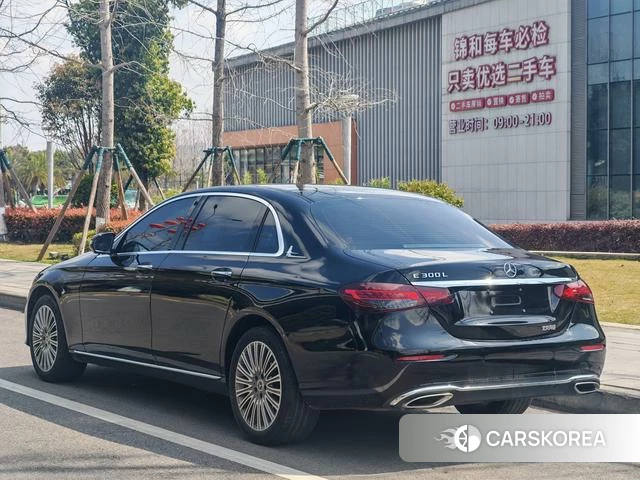 Mercedes-Benz E-class id 4291254 из Китая 12