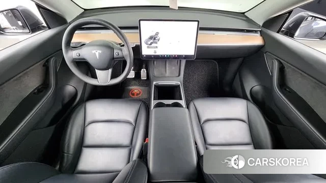 Tesla Model Y id 3355652 из Кореи 17