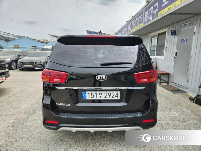 Kia The New Carnival id 4246093 из Кореи 17