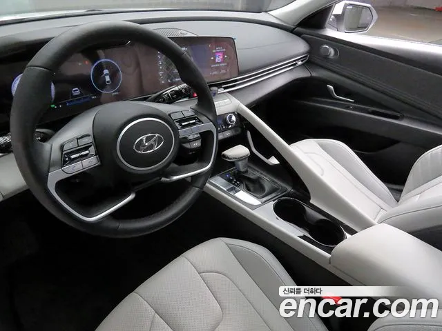 Hyundai Avante Hybrid (CN7) id 2710044 из Кореи 17