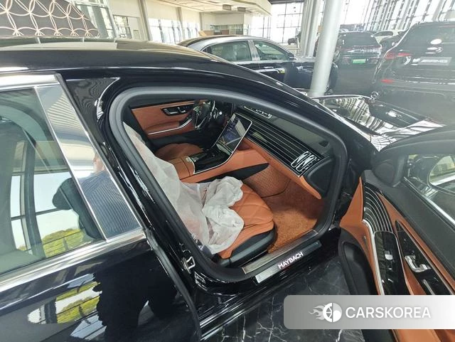 Mercedes-Benz Maybach S-class id 4241537 из Китая 7