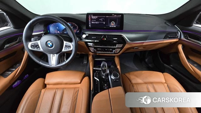 BMW 5 Series (G30) id 4692809 из Кореи 29