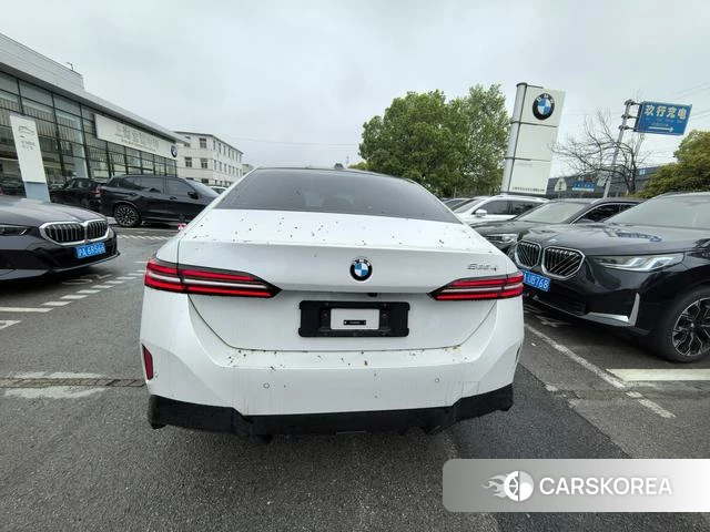 BMW 5 series id 4259109 из Китая 12