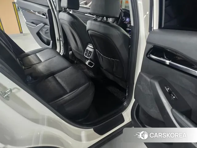 Kia Seltos id 3571110 из Кореи 14