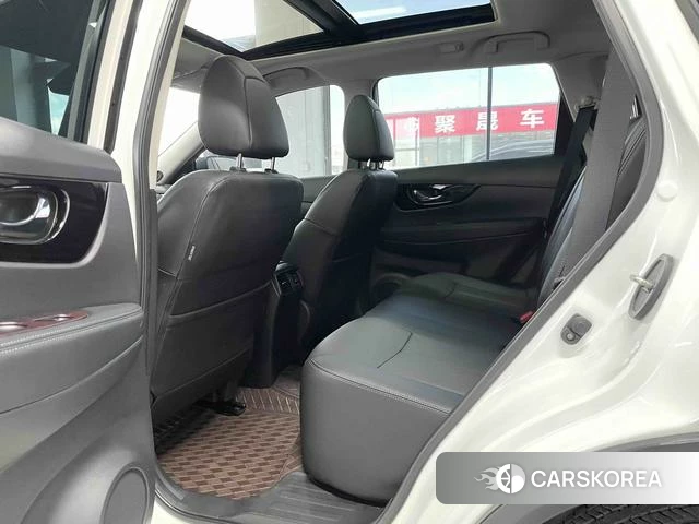 Nissan Qijun id 4213091 из Китая 17