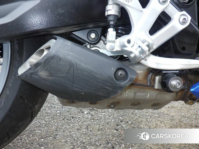 Suzuki GSX-8R id 4248014 из Японии 23