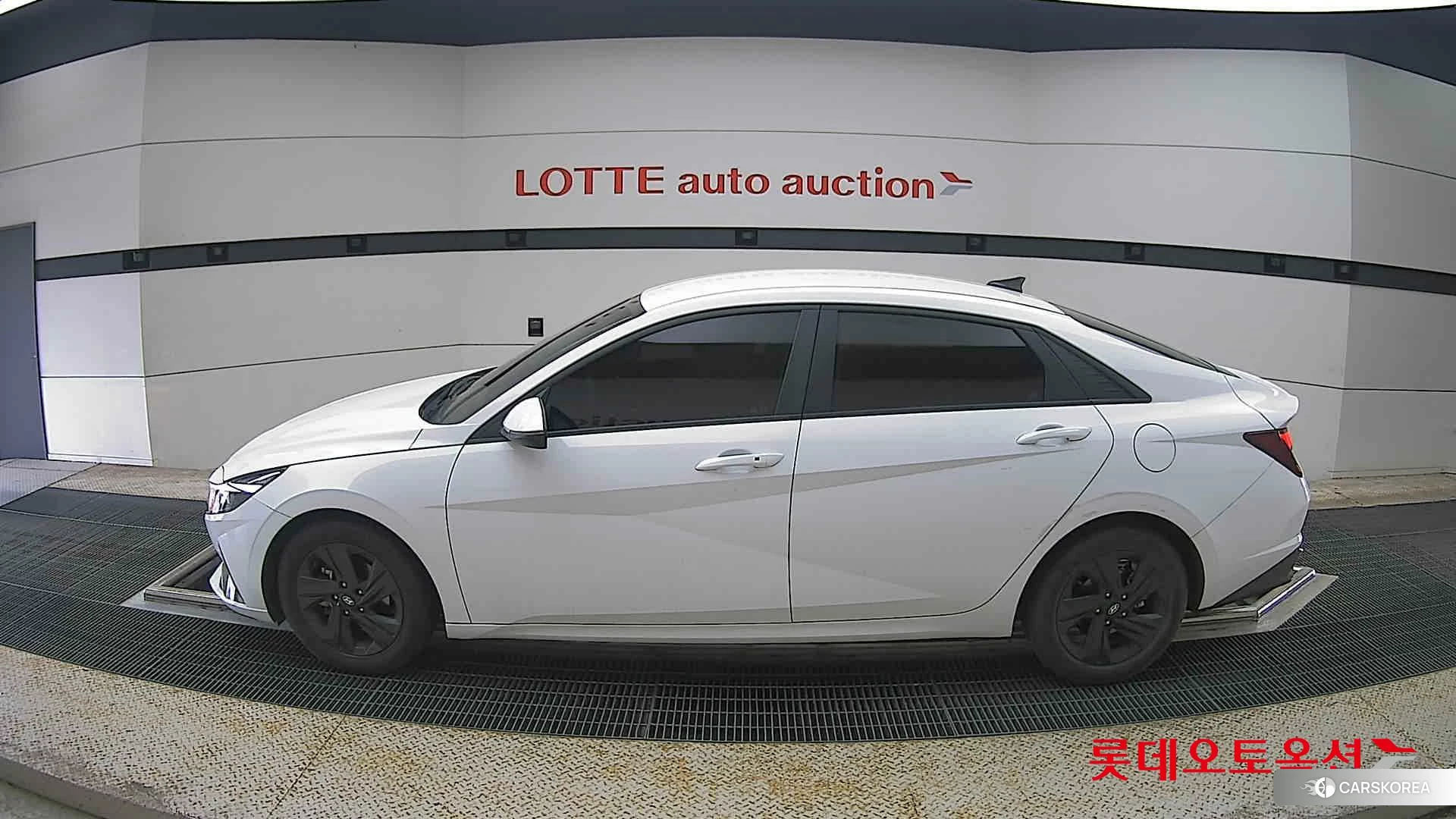 Hyundai Avante id 4289483 из Кореи 35