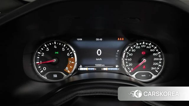 Jeep Renegade id 4434088 из Кореи 27