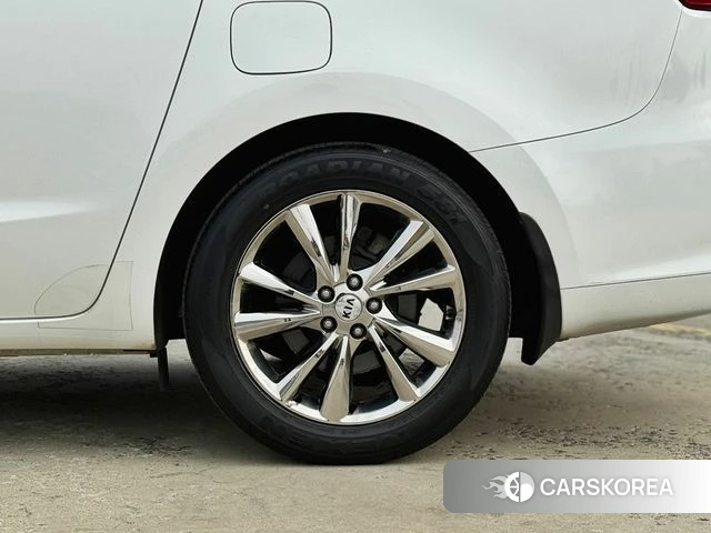 Kia The New Carnival id 3834907 из Кореи 17