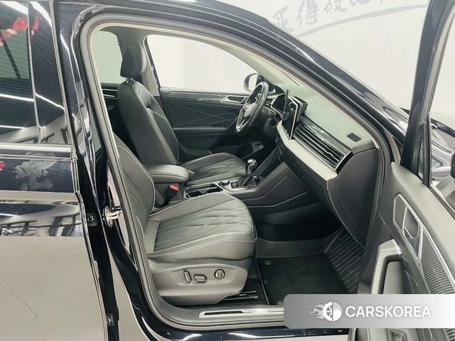 Volkswagen Tiguan L id 4278691 из Китая 16